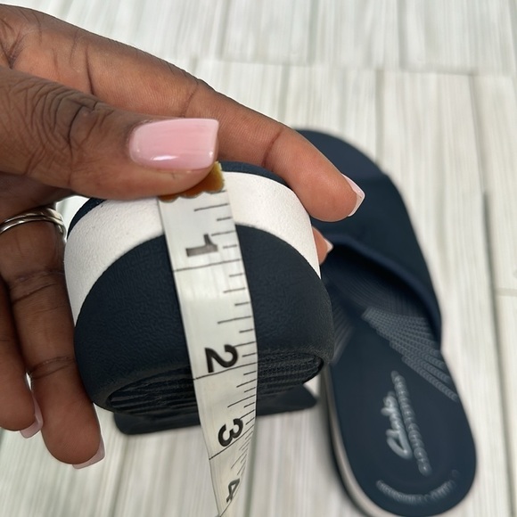 Clarks Arla Cloudsteppers Navy Blue Comfort Slide Summer Sandals Women’s Size 8 - Picture 12 of 12